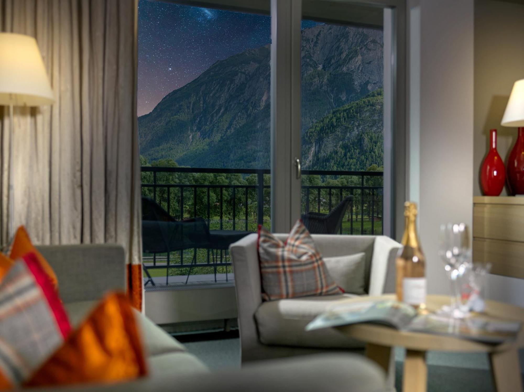 Dolomitengolf Suites Lavant Exterior photo